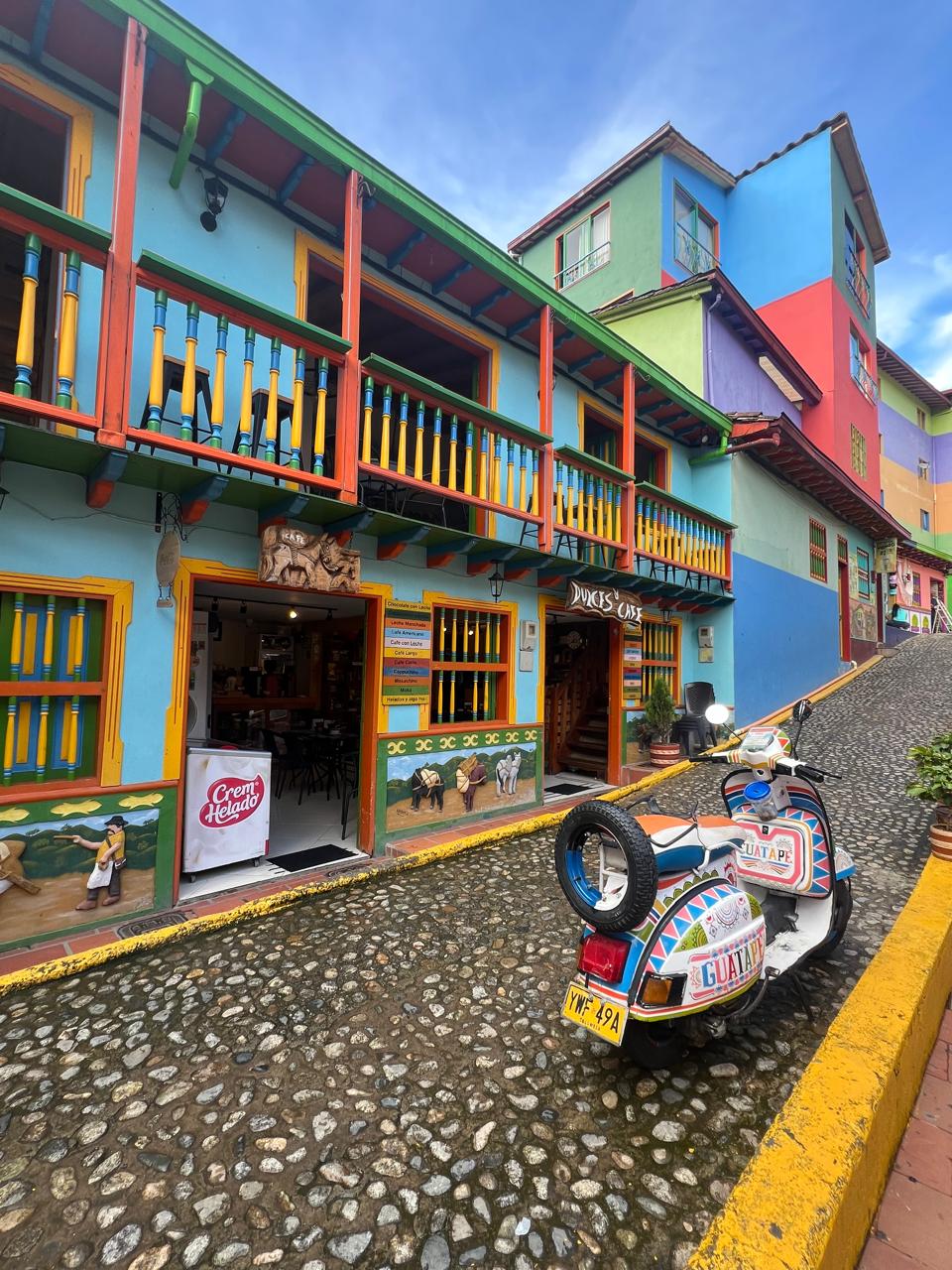 COLOMBIA: 29 NOV-8 DEC 2025